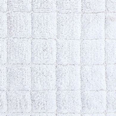 Stylish And Comfortable Traditional Summer Tile Design 2 PC Cotton Bath ...