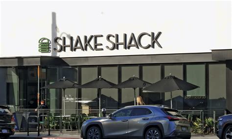 New discounts feature Shake Shack and Sweet Butter Kitchen – The ...