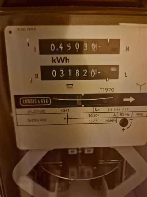 Meterkast vraag, hoeveel fases - Duurzame energie en installaties - GoT