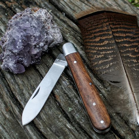Traditional Pocket Knife - Jacob Bromwell - Touch of Modern