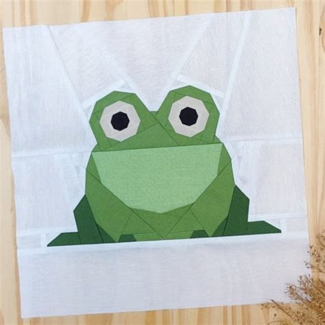 Frog Quilt Pattern 的图像结果