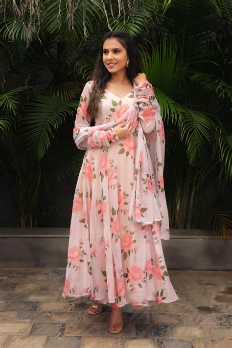 Roop Gulab Suit Set – BhaviniParis