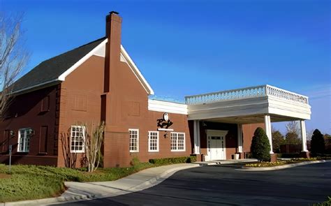 Rey's Restaurant - Fine Dining Restaurant in Raleigh, NC | The Vendry