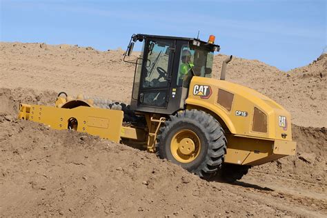 Using a Cat Compactor 的图像结果