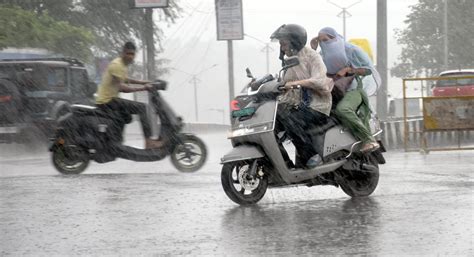 Bhopal: Waterlogging Hits Posh Colonies Due To Poor Urban Planning