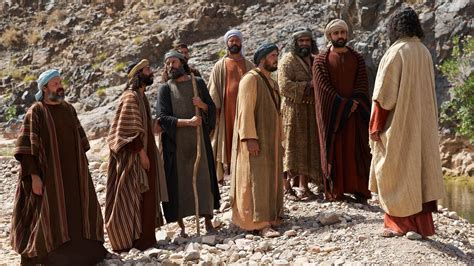 Jesus Talking With Disciples