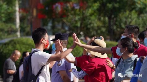 今日，内蒙古14.5万名高考生奔赴考场_包头新闻网_黄河云平台