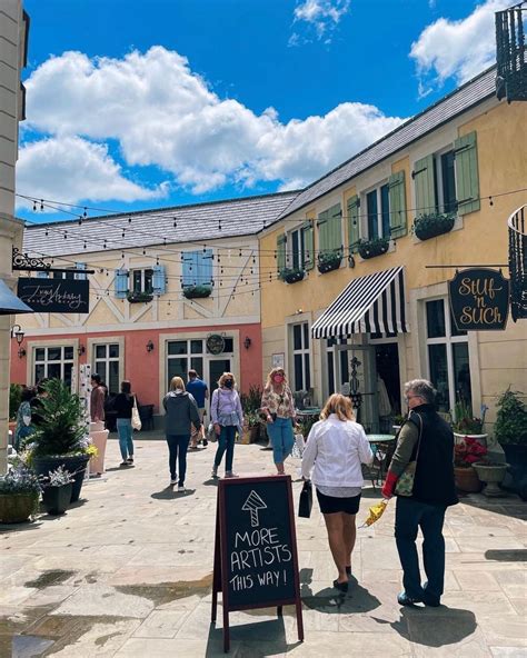 Last Wednesday’s Summer Sip & Shop 6/25/2025 | Lafayette Village Raleigh