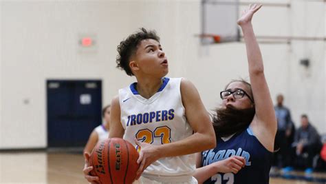 Eastwood grad Aaliyah Davis commits to Wichita State basketball team