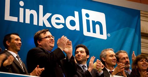 Why Investors—But Not Consumers—Love LinkedIn