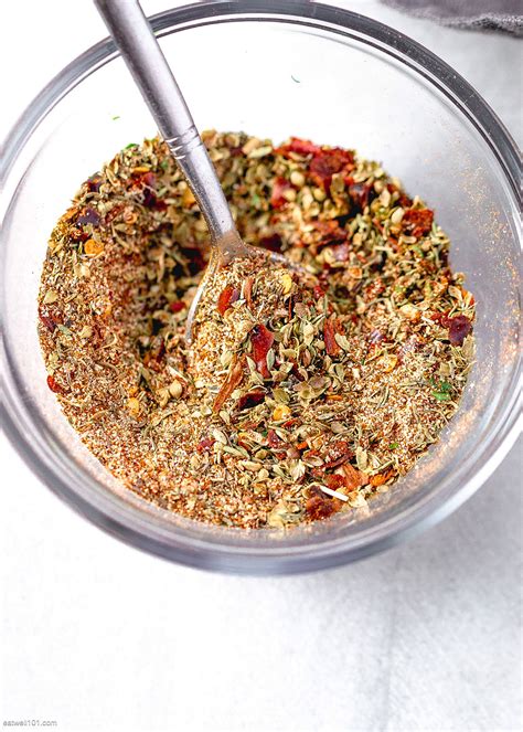 Chicken Rub Recipe – How to Make Chicken Dry Rub Seasoning — Eatwell101