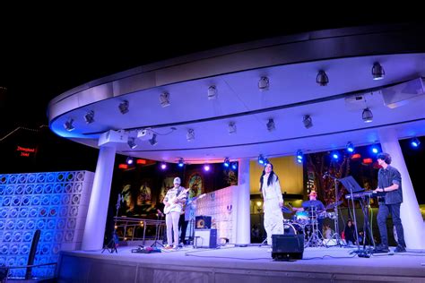 Your Ultimate Guide to Downtown Disney: Food, Shopping, & More