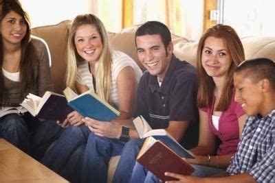 How to Plan a Youth Group Lock-In | eHow | Church youth group, Youth ...