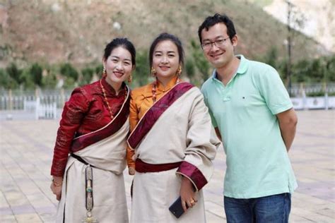 不可思议青海玉树:当地风景和藏族女孩颜值都特别高!