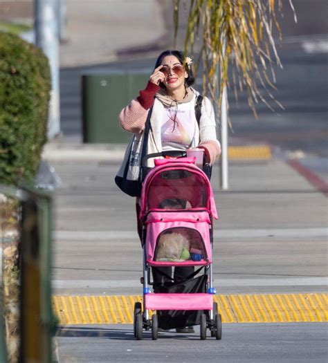 Daisy De La Hoya Makes a Rare Public Appearance after Nearly a Decade [11-26-2024] • CelebMafia