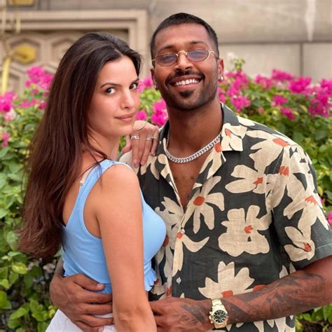 Hardik Pandya's Girlfriends: The Indian Cricketer's Full Dating History