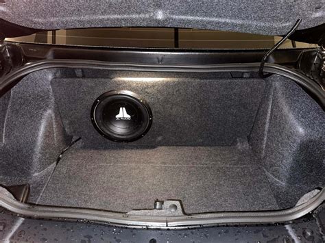 https://audiolover.com/wp-content/uploads/2023/12/how-to-mount-subwoofer-box-in-trunk-1702727698.jpg