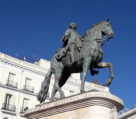 ESTATUA ECUESTRE DE CARLOS III MADRID (2025) All You Need to Know ...