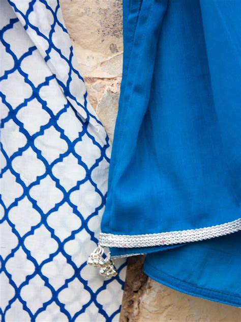 Shaheen Cotton Silk Salwaar Kameez | Pinklay