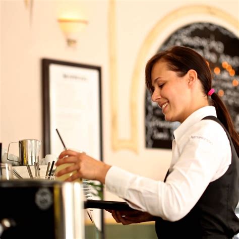 How To Be A Good Cocktail Server - Longfamily26