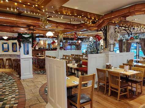 THE HARBOUR INN (Buncrana, County Donegal, Ireland) - Hotel Reviews ...