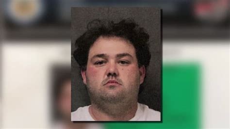 Statewide manhunt underway for Sunrise Beach, Mo. man