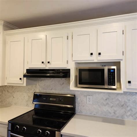 Kitchen Cabinets with Microwave Shelf Designs: Function Meets Style