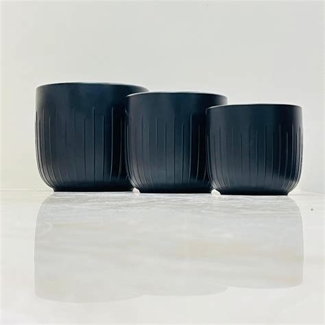 Buy Matte Black Ribbed Ceramic Planter Set Of 3– Modern Indoor Plant ...