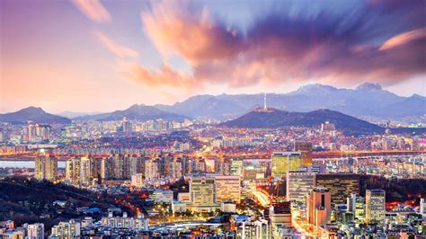 Seoul city skyline | Seoul city skyline view from Inwansan M… | Flickr