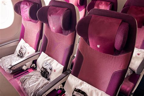 Qatar Airways Economy Class A350 Wien - Doha Review - PointsMag