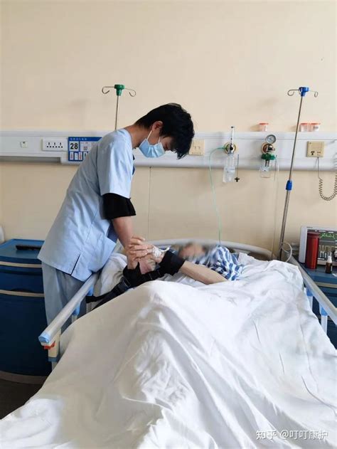 2023年北京妇产医院生产攻略：家属可以陪床吗？无痛分娩、产科病房环境、生产费用及住院准备 - 知乎