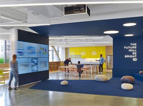 Working Building 的图像结果