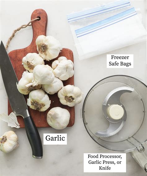 How to Freeze Garlic in Just 5 Minutes | Cook At Home Mom