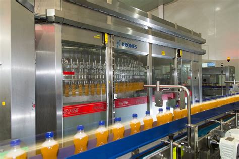 DCGF-玻璃瓶啤酒灌装机 矿泉水生产线-张家港诚之冠机械设备有限公司