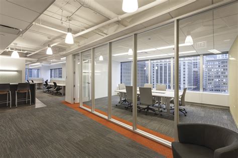 300 S Wacker Dr, Chicago, IL 60606 - 300 South Wacker | LoopNet
