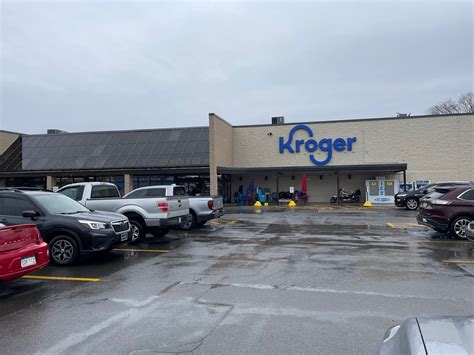Kroger employees vote to authorize strike - Real WV