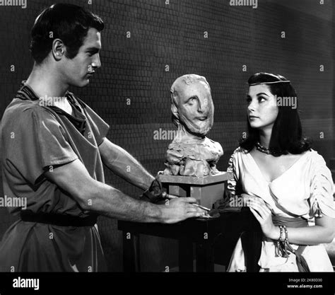 Pier Angeli & Paul Newman Film The Silver Chalice (USA 1954) Characters ...