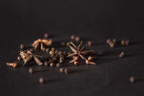 The Health Benefits of Cloves: Nature’s Tiny Powerhouses – Awesome Sleep