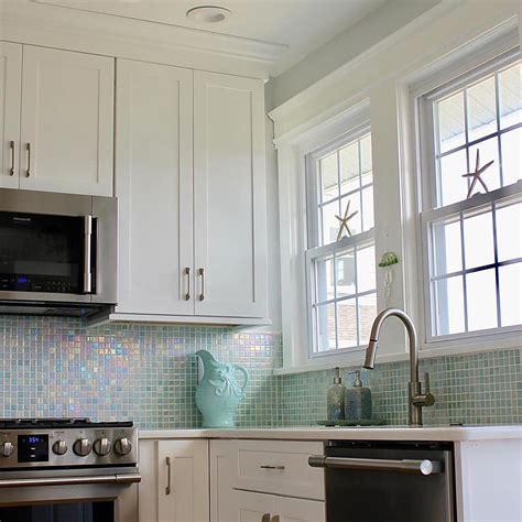 Iridescent Sea Glass Backsplash Tile | TAI-DECOR®