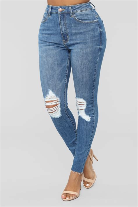 traditional shoes thumbnail 2