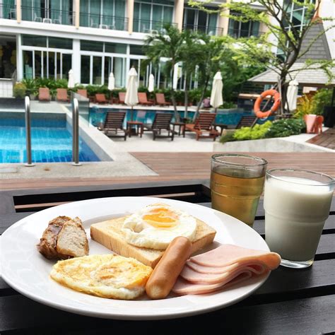 J INSPIRED HOTEL PATTAYA - Hotel Reviews, Photos, Rate Comparison ...