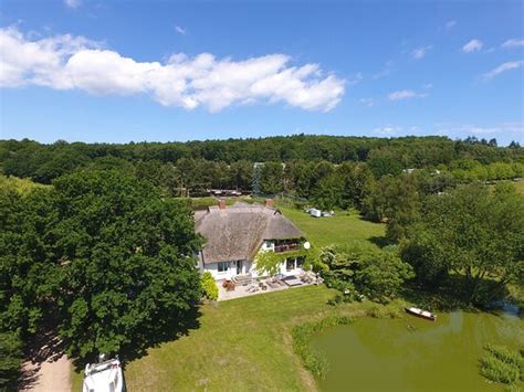 PENSION SCHWANENSEE (Gohren, Rugen Island) - Apartment Reviews, Photos ...