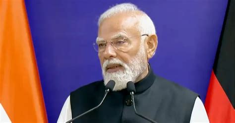 PM Modi invites German universities to open in India, thanks Chancellor ...