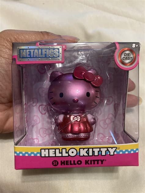 Loot Crate? : r/sanrio