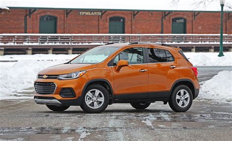 2019 Chevrolet Trax Reviews | Chevrolet Trax Price, Photos, and Specs ...