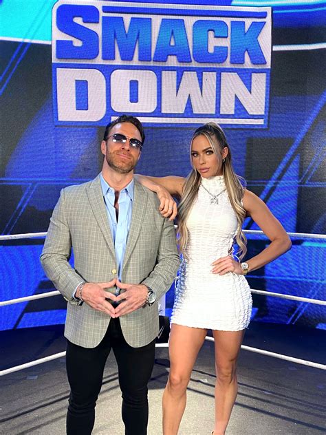 Who else forgot that in kayfabe la knight and maxxine dupri are siblings? : r/WWE