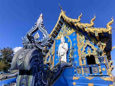 Chiang Rai Blue Temple: Completed Guide To Wat Rong Suea Ten