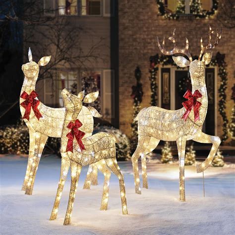 Member's Mark 3-Piece Gold Mesh Deer Family - Outdoor Christmas Decor