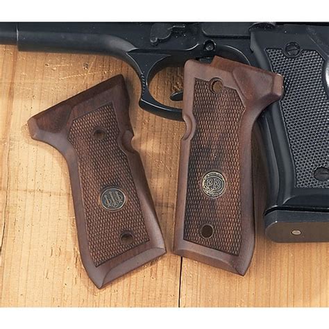 Hunting BERETTA 92s GRIP SET WALNUT CHECKERED FACTORY SET Other Hunting ...