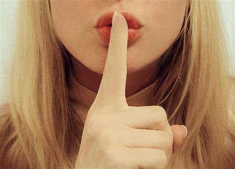 Quiet Sign Language 的图像结果